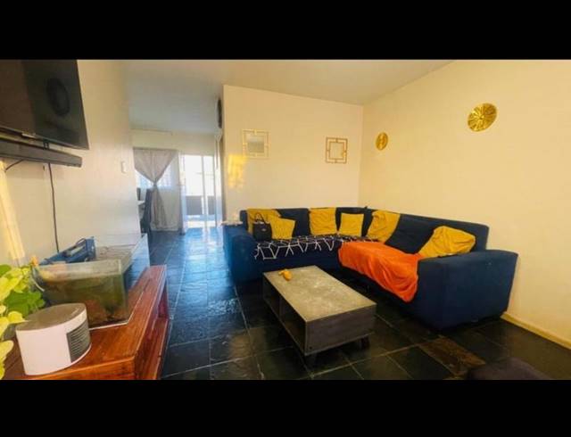 2 BEDROOM PROPERTY TO RENT IN BAILLIE PARK